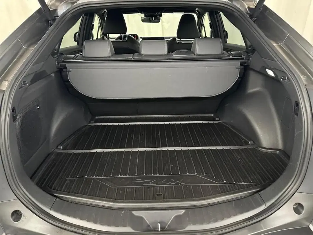 Toyota bZ4X Premium - Thumbnail 9