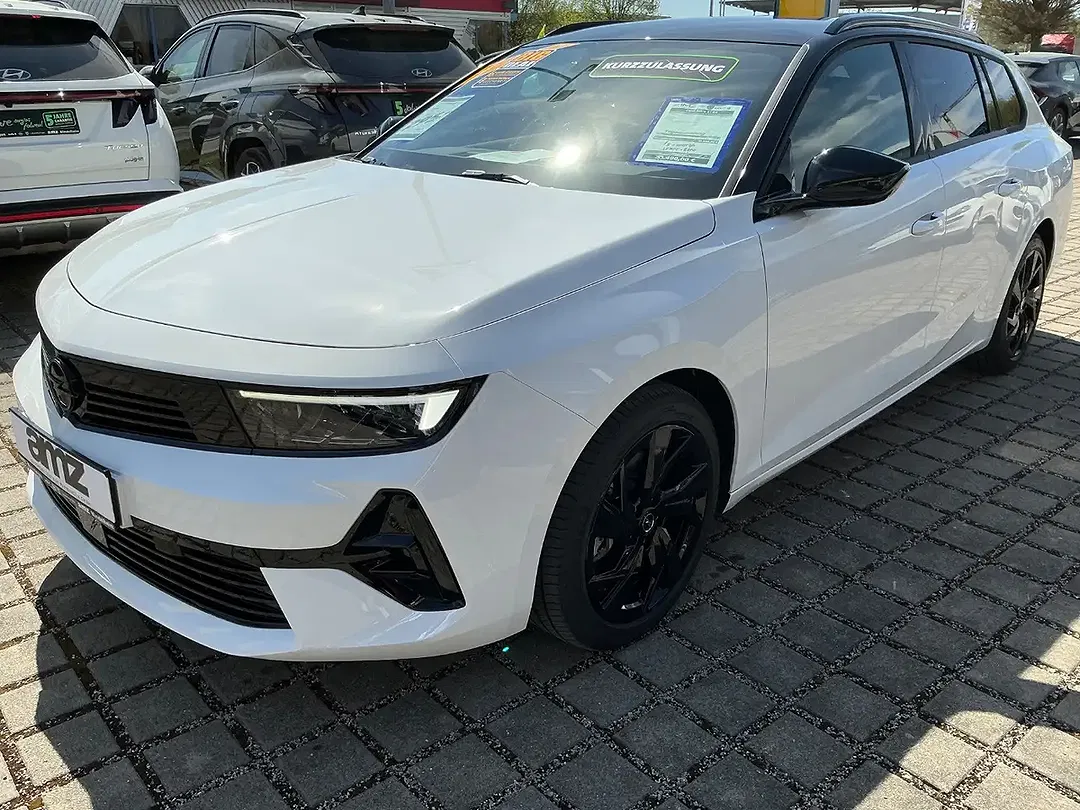 Opel Astra GS - Thumbnail 3