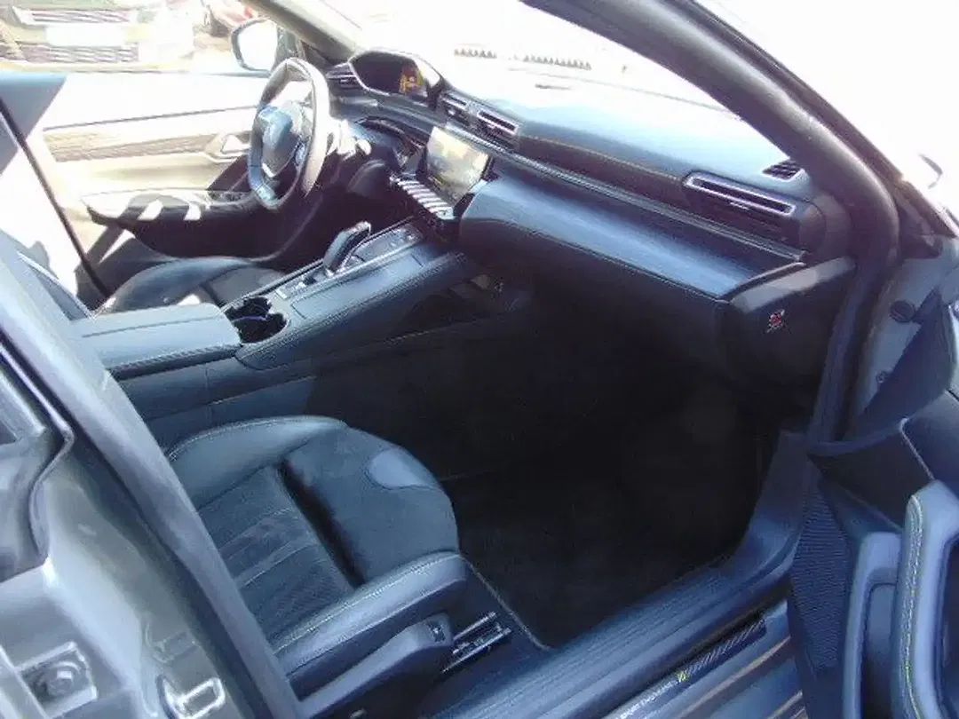 Peugeot 508 Hybrid4 SW - Thumbnail 9