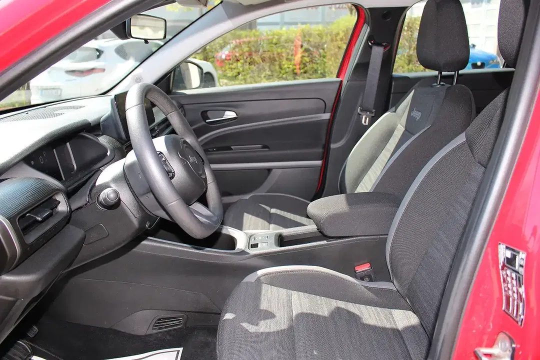 Jeep Avenger EV Longitude - Thumbnail 10