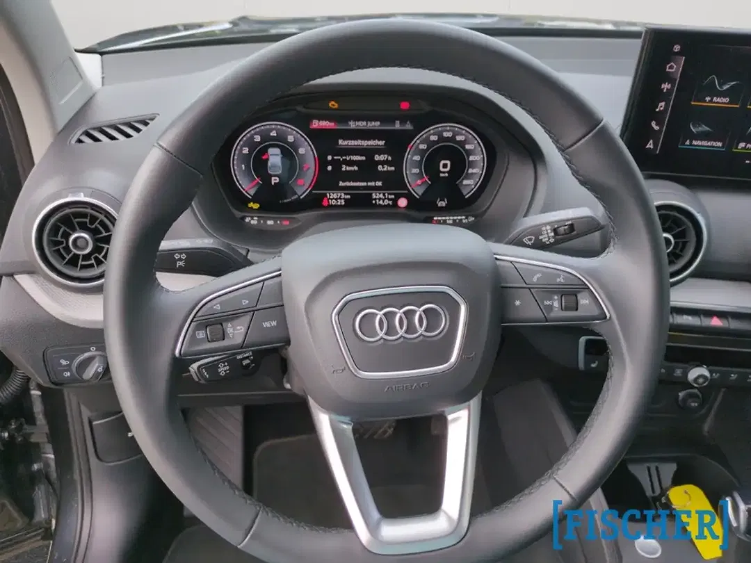 Audi Q2 S tronic Matrix LED advanced - Thumbnail 8