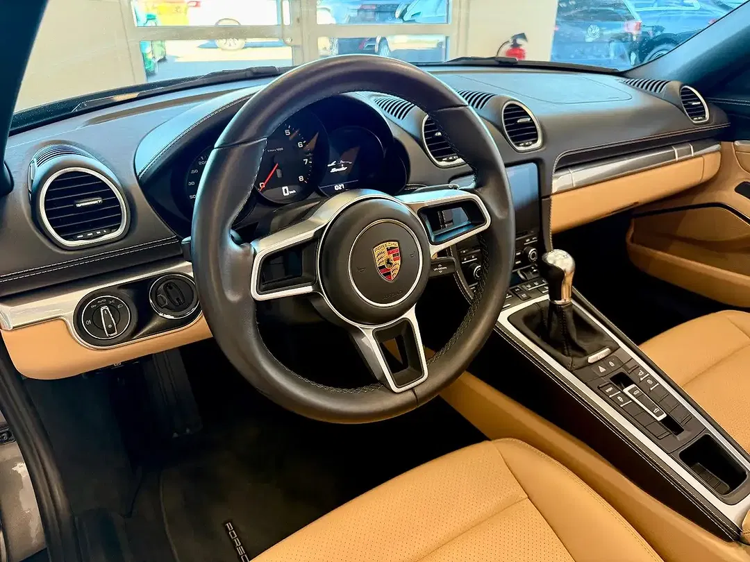 Porsche Boxster - foto 15