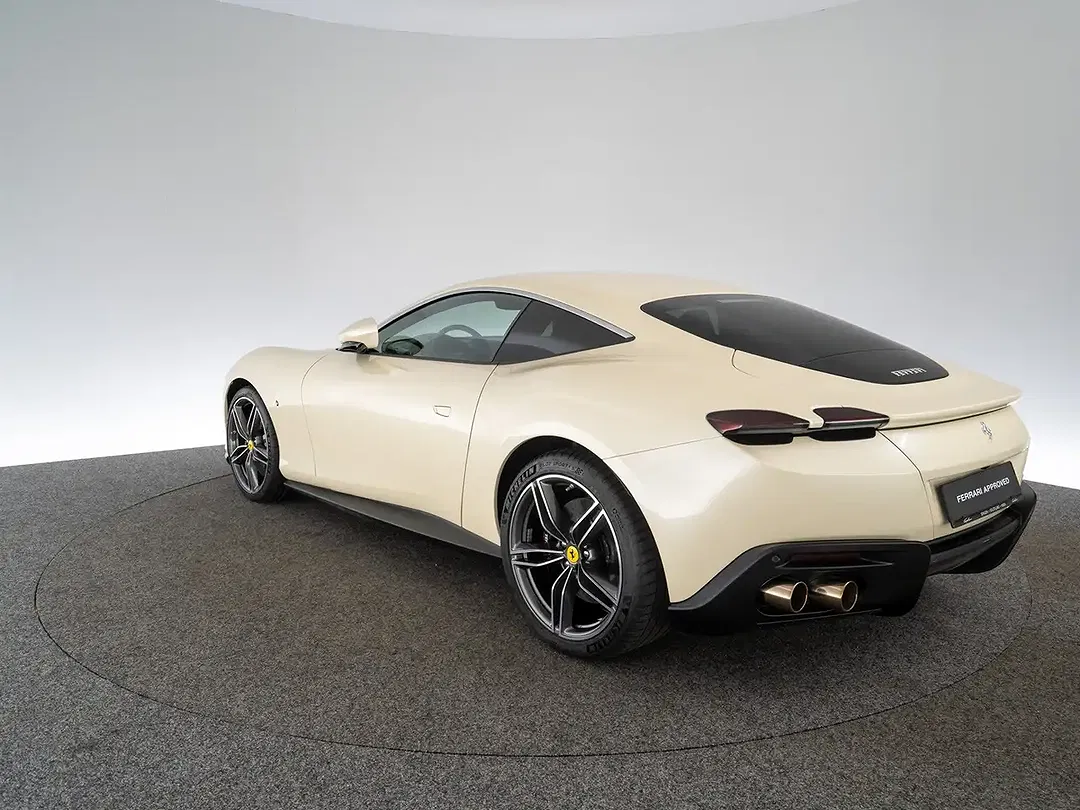 Ferrari Roma Tailor Made - Thumbnail 14