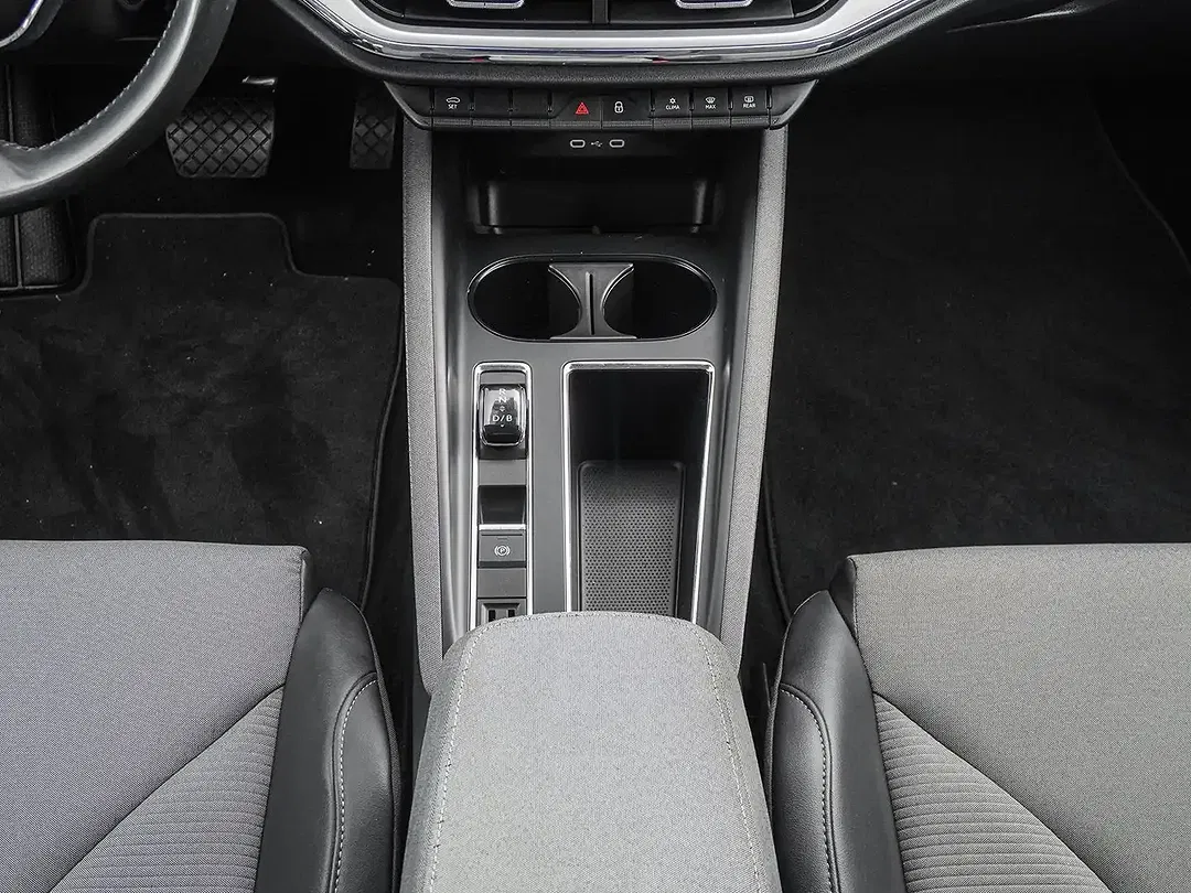 Skoda Enyaq 50 iV - Thumbnail 11