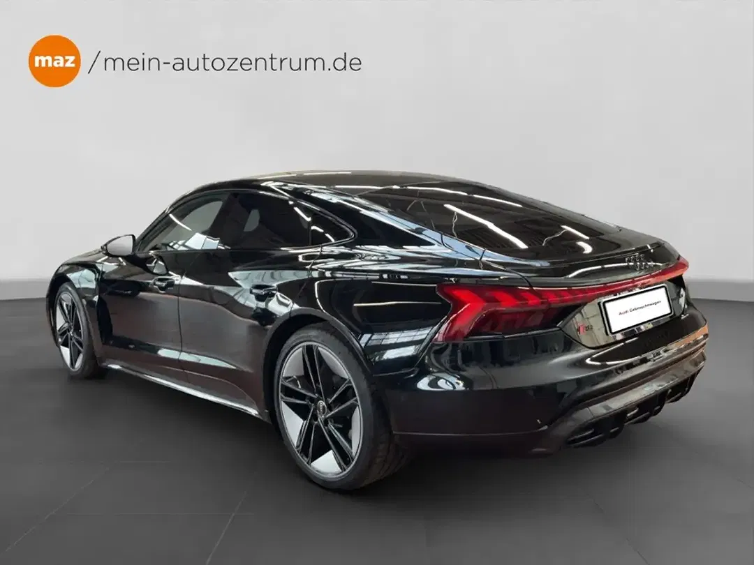 Audi e-tron GT quattro RS Matrix LED - Thumbnail 3