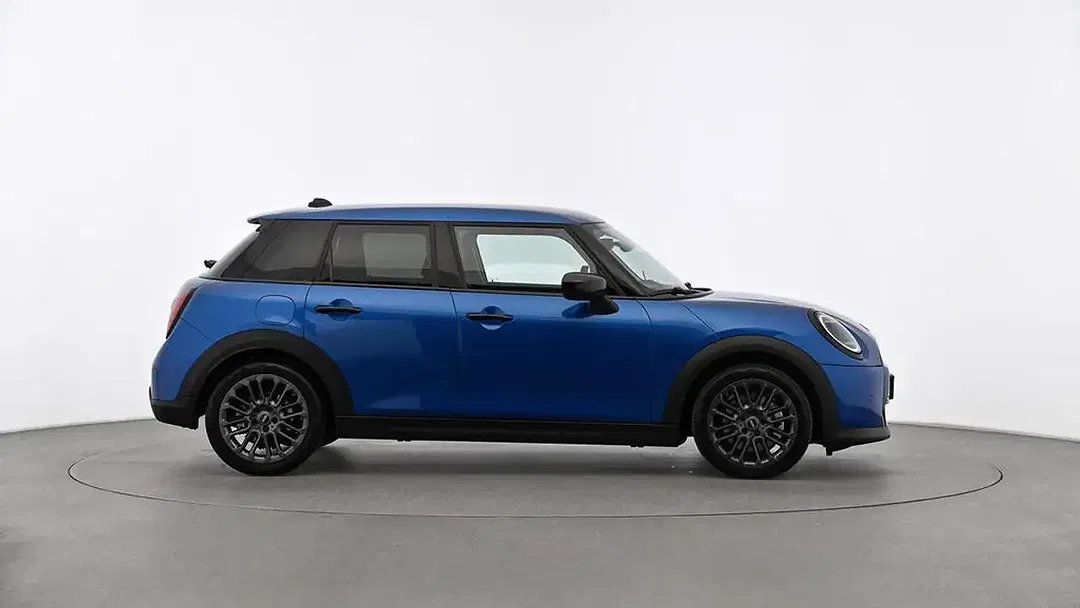 MINI Cooper C Essential Trim - Thumbnail 2