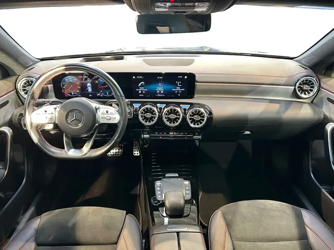Mercedes-Benz CLA 220 AMG MBUX - Thumbnail 14