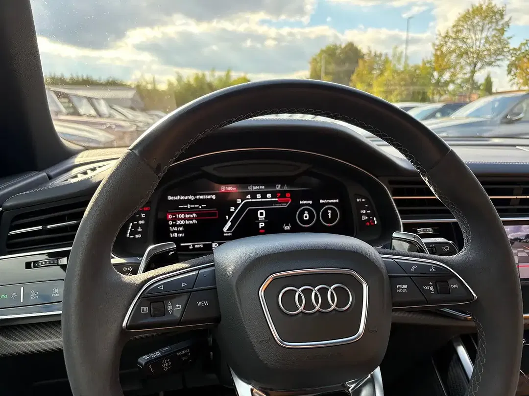 Audi RS Q8 4.0 TFSI quattro plus - Thumbnail 12