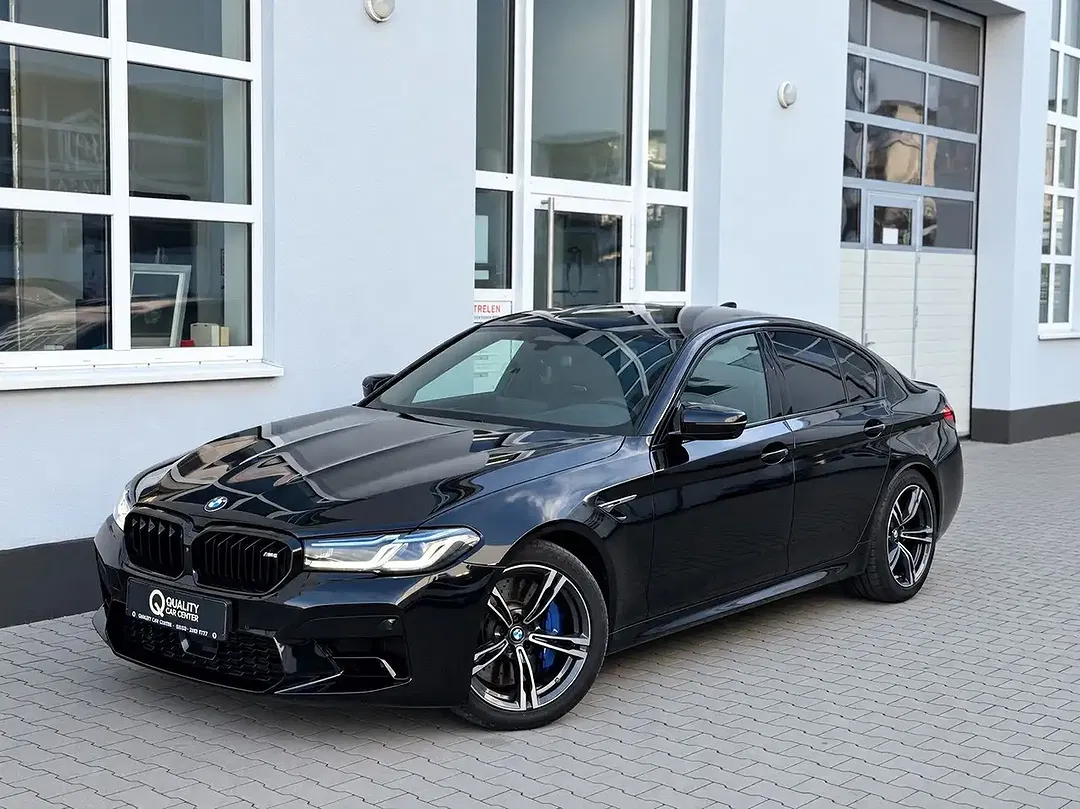 BMW M5 - Thumbnail 2