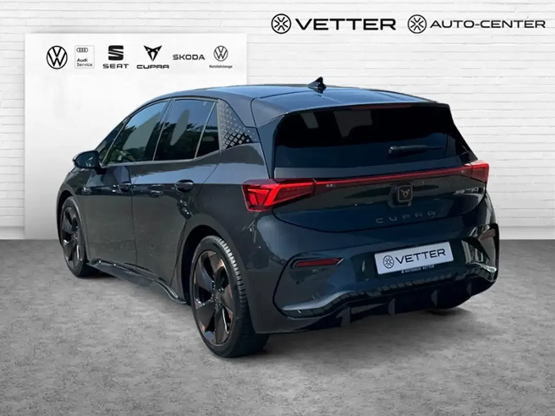 CUPRA Born Edition - Thumbnail 4