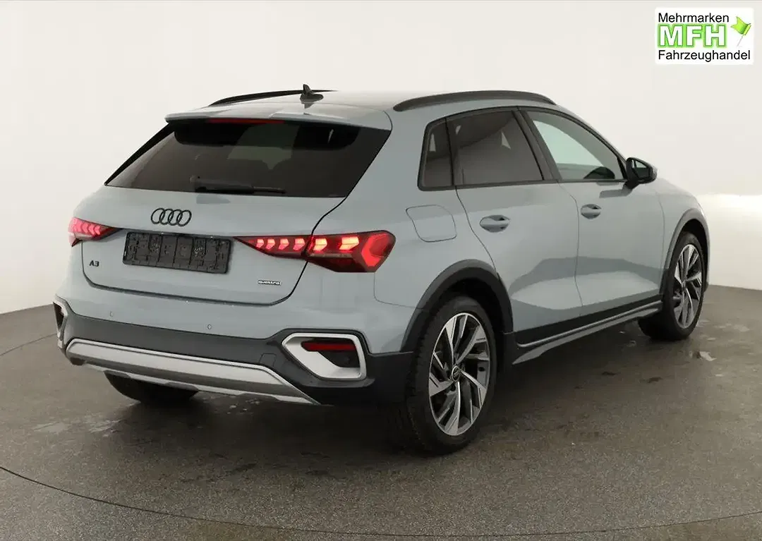 Audi A3 TFSI S tronic quattro allstreet - Thumbnail 2