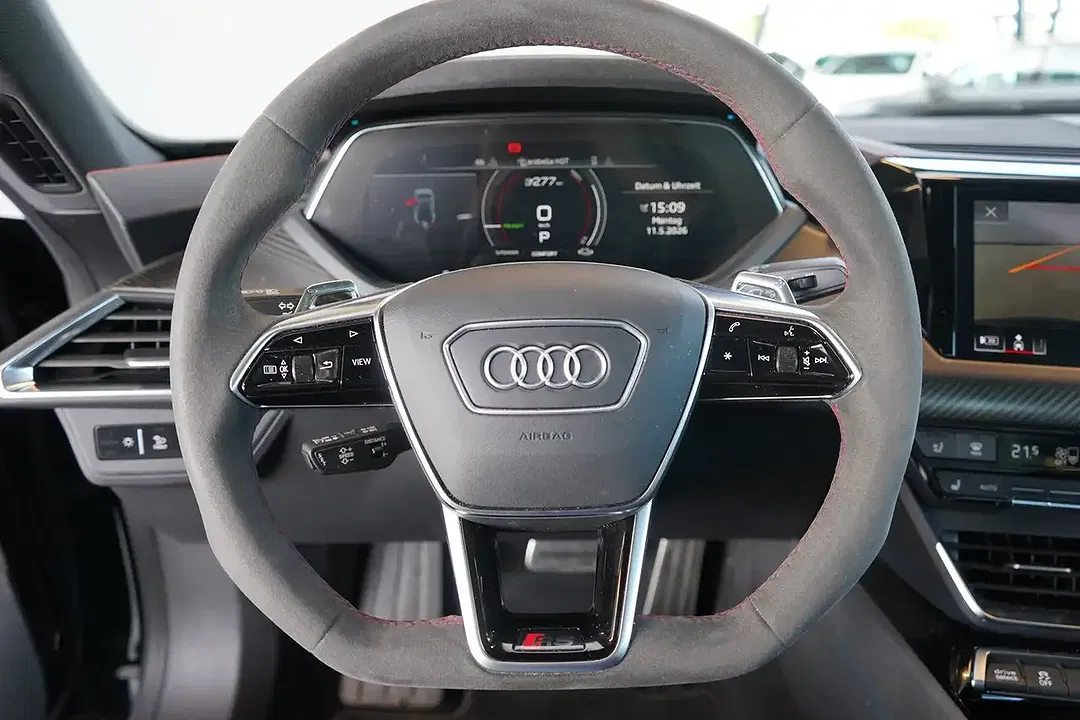 Audi RS e-tron GT - Thumbnail 10