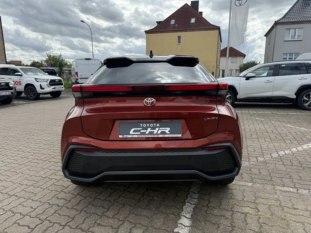 Toyota C-HR PHEV Teamplayer - Thumbnail 4
