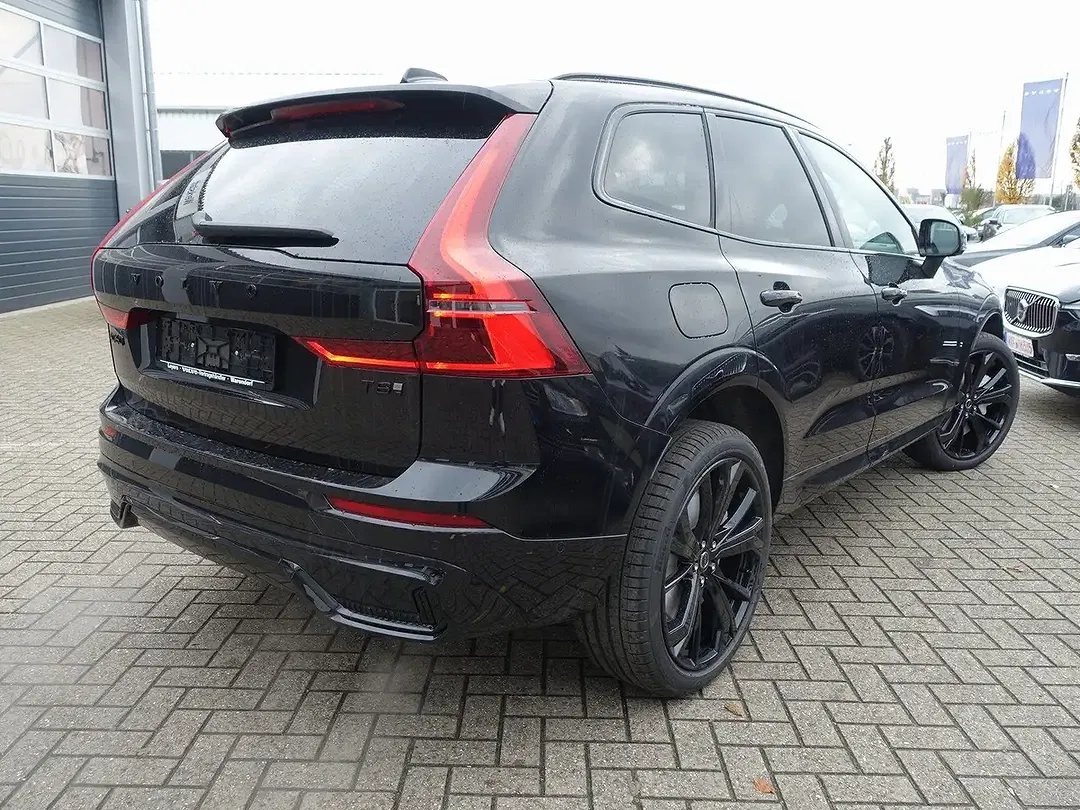 Volvo XC60 T8 AWD Edition - foto 2