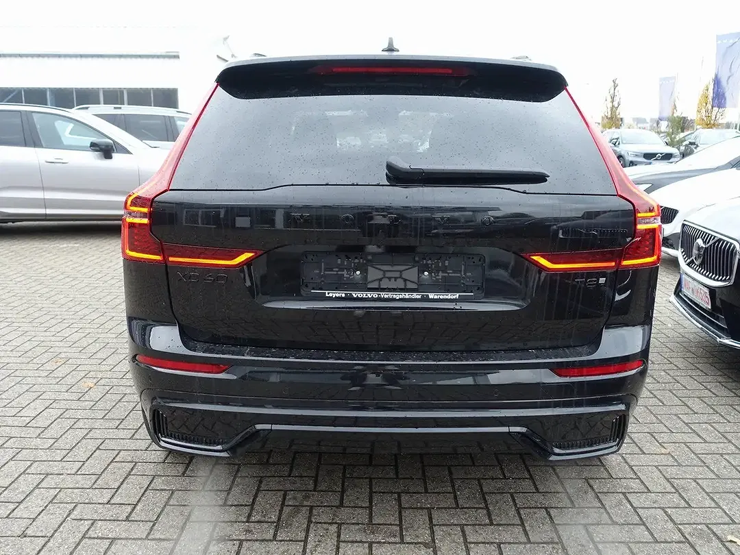 Volvo XC60 T8 AWD Edition - Thumbnail 6
