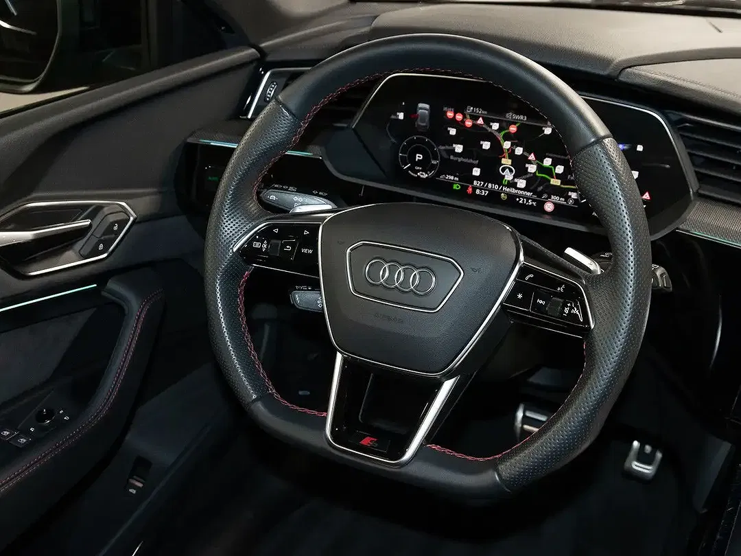 Audi Q8 e-tron 50 quattro Matrix LED S line Edition - Thumbnail 13
