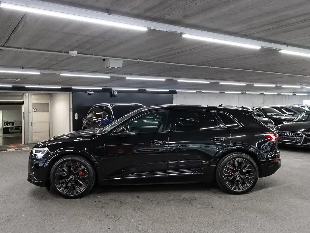 Audi Q8 e-tron 50 quattro Matrix LED S line Edition - Thumbnail 3