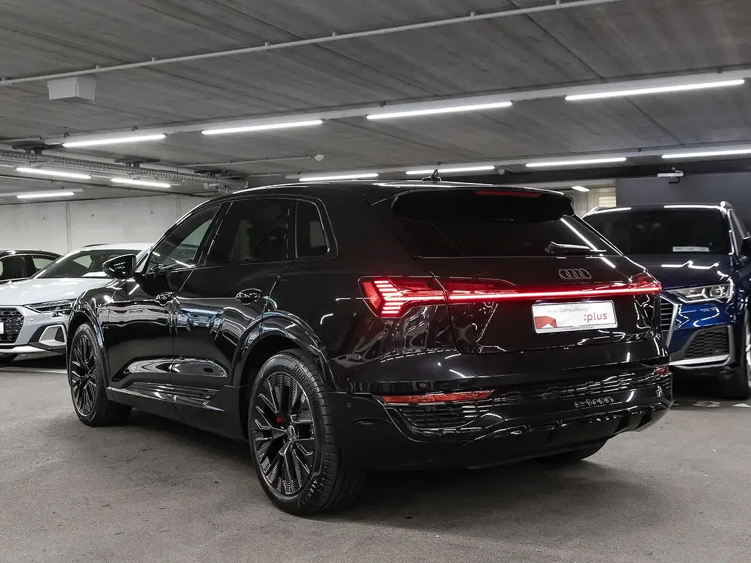 Audi Q8 e-tron 50 quattro Matrix LED S line Edition - Thumbnail 4