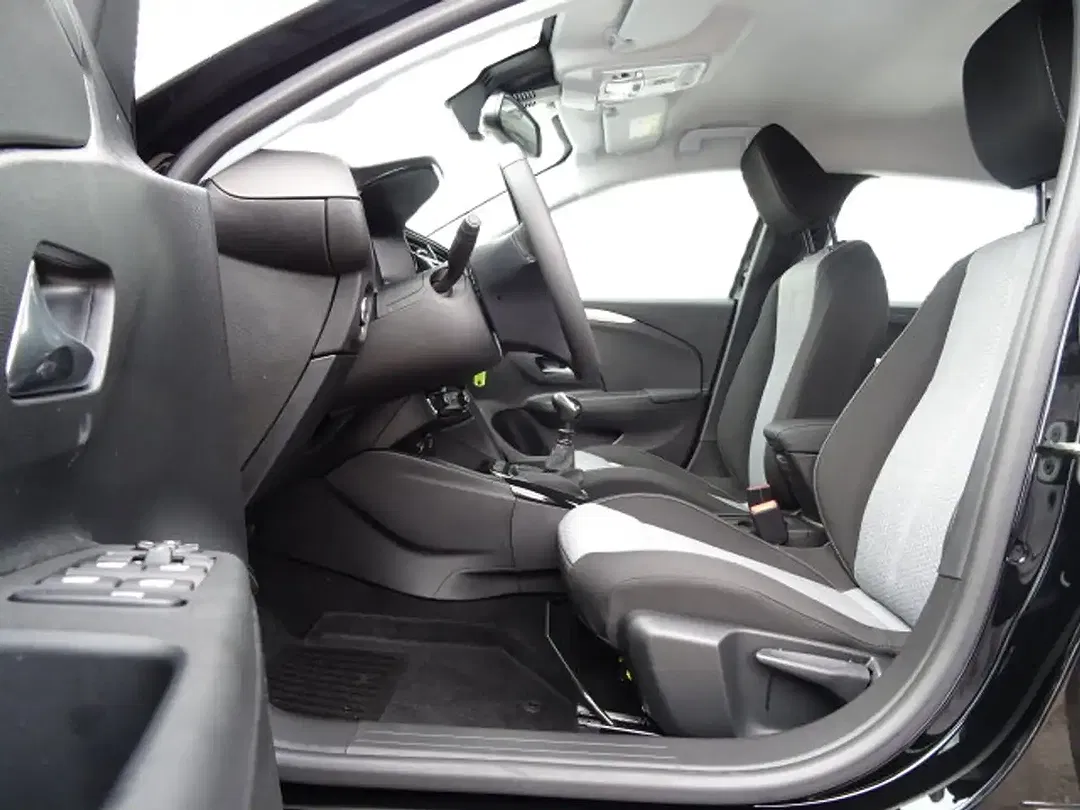Opel Corsa Edition - Thumbnail 6