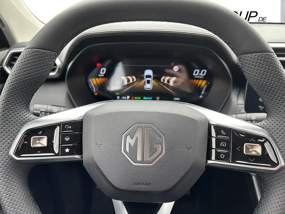 MG ZS 1.5 Hybrid+ Luxury - Thumbnail 13