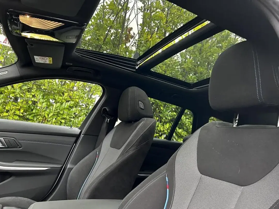 BMW 330 Touring - Thumbnail 7