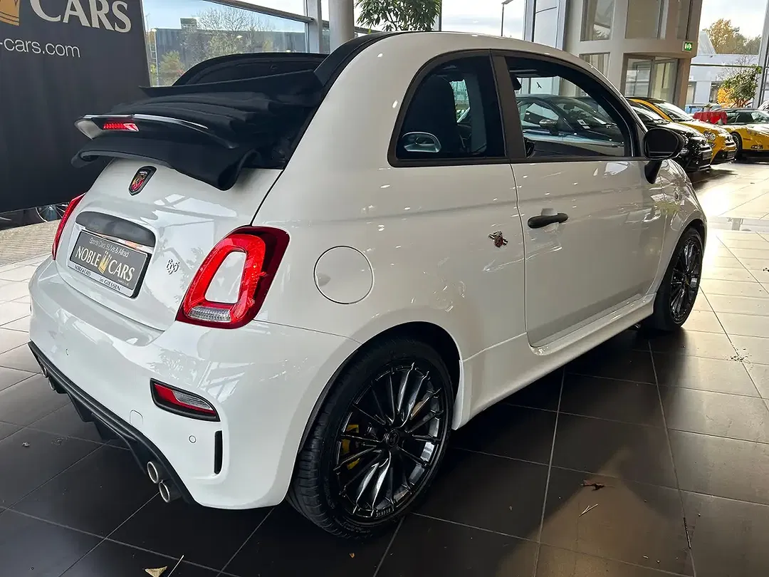 Abarth 695C 1.4 T-Jet - Thumbnail 7