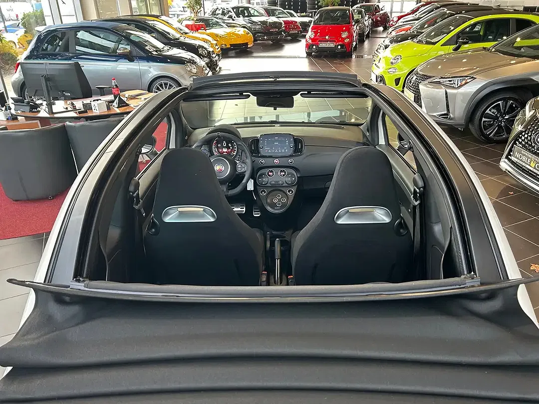 Abarth 695C 1.4 T-Jet - Thumbnail 9