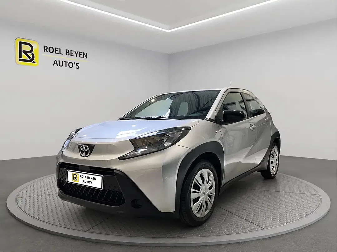 Toyota Aygo X - foto 1