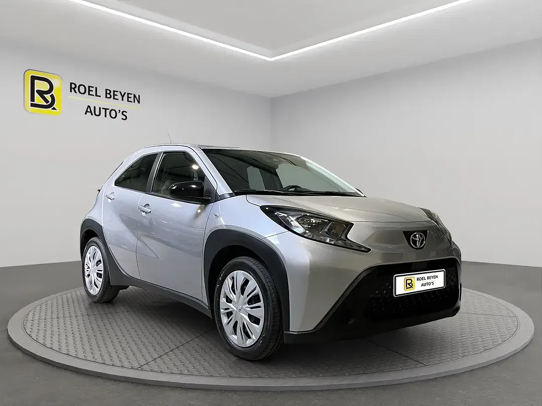 Toyota Aygo X - Thumbnail 3
