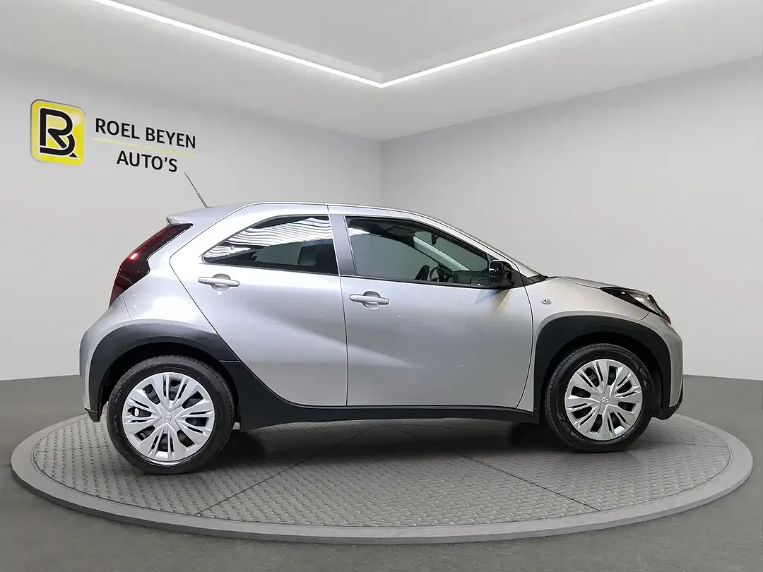 Toyota Aygo X - Thumbnail 4