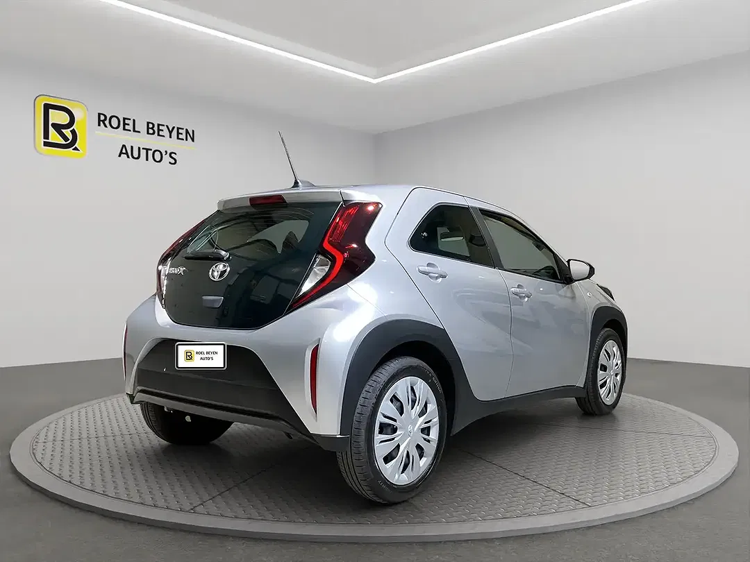 Toyota Aygo X - Thumbnail 5
