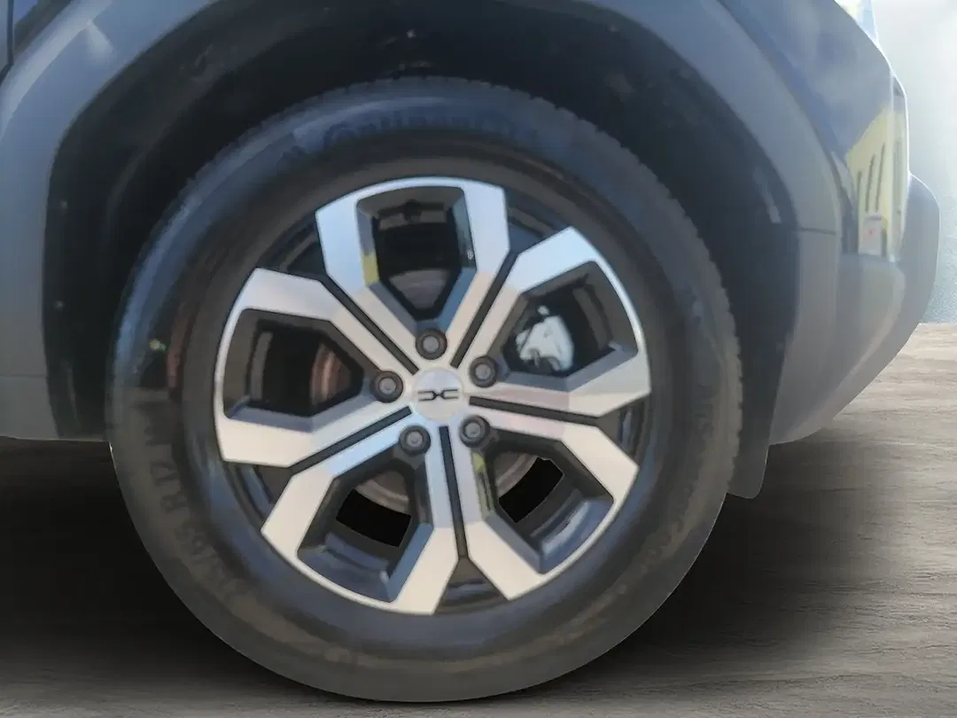 Dacia Duster TCe 4x4 MHEV Expression - Thumbnail 5