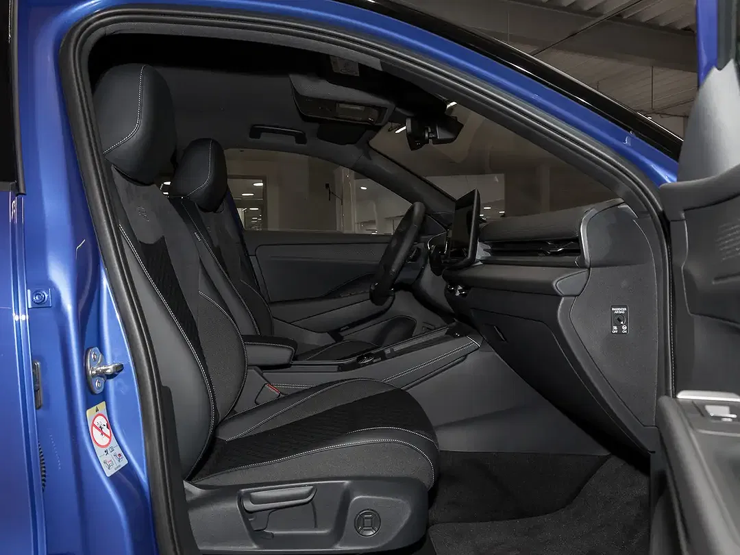Volkswagen T-Roc 1.5 eTSI DSG R-Line Black Style - Thumbnail 3