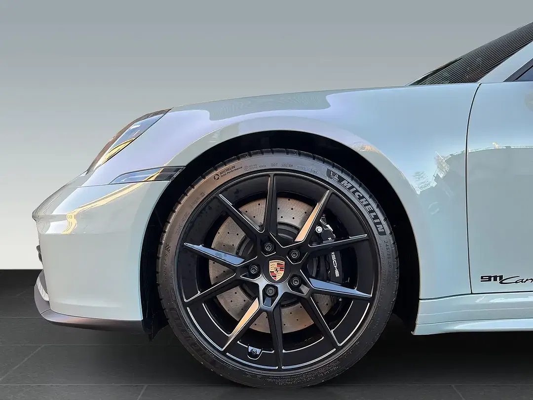 Porsche 992 Carrera 4S Cabriolet - Thumbnail 8