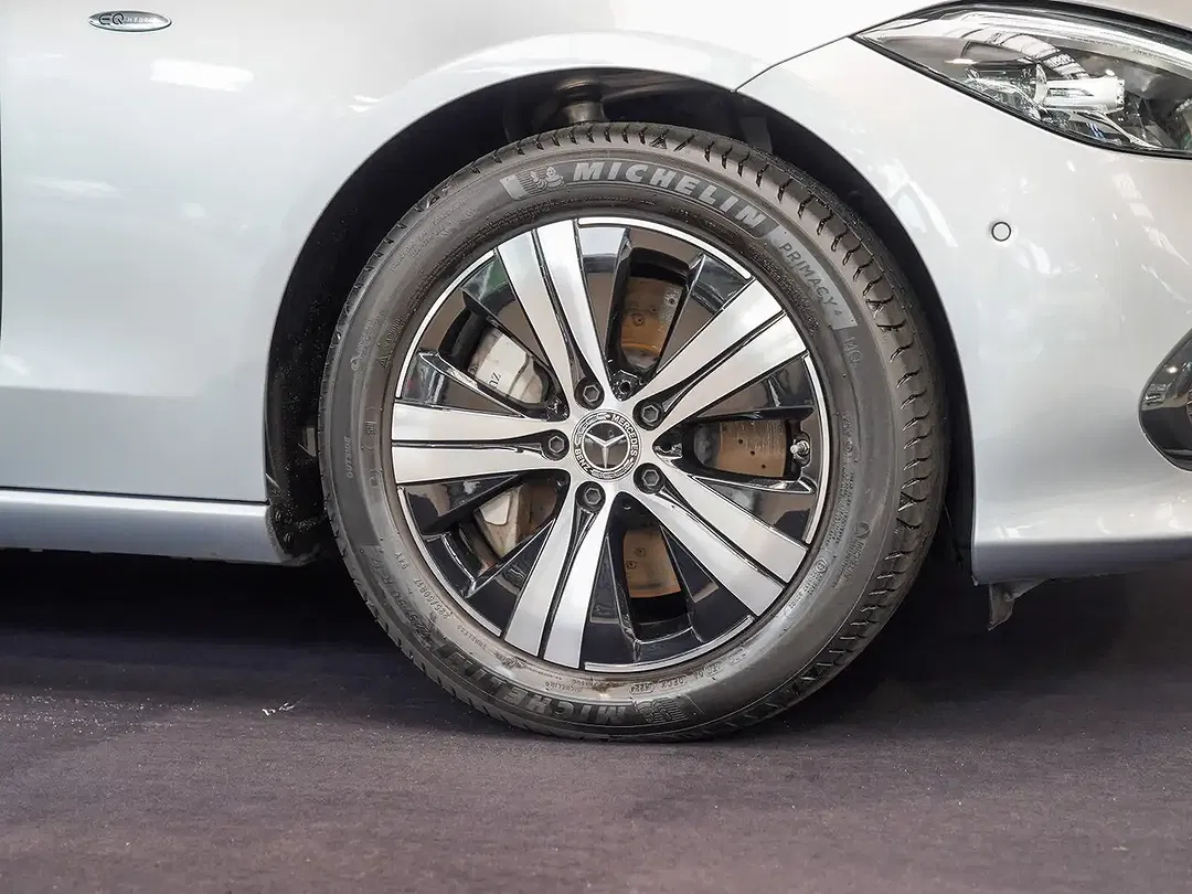 Mercedes-Benz C 300 Avantgarde - Thumbnail 2