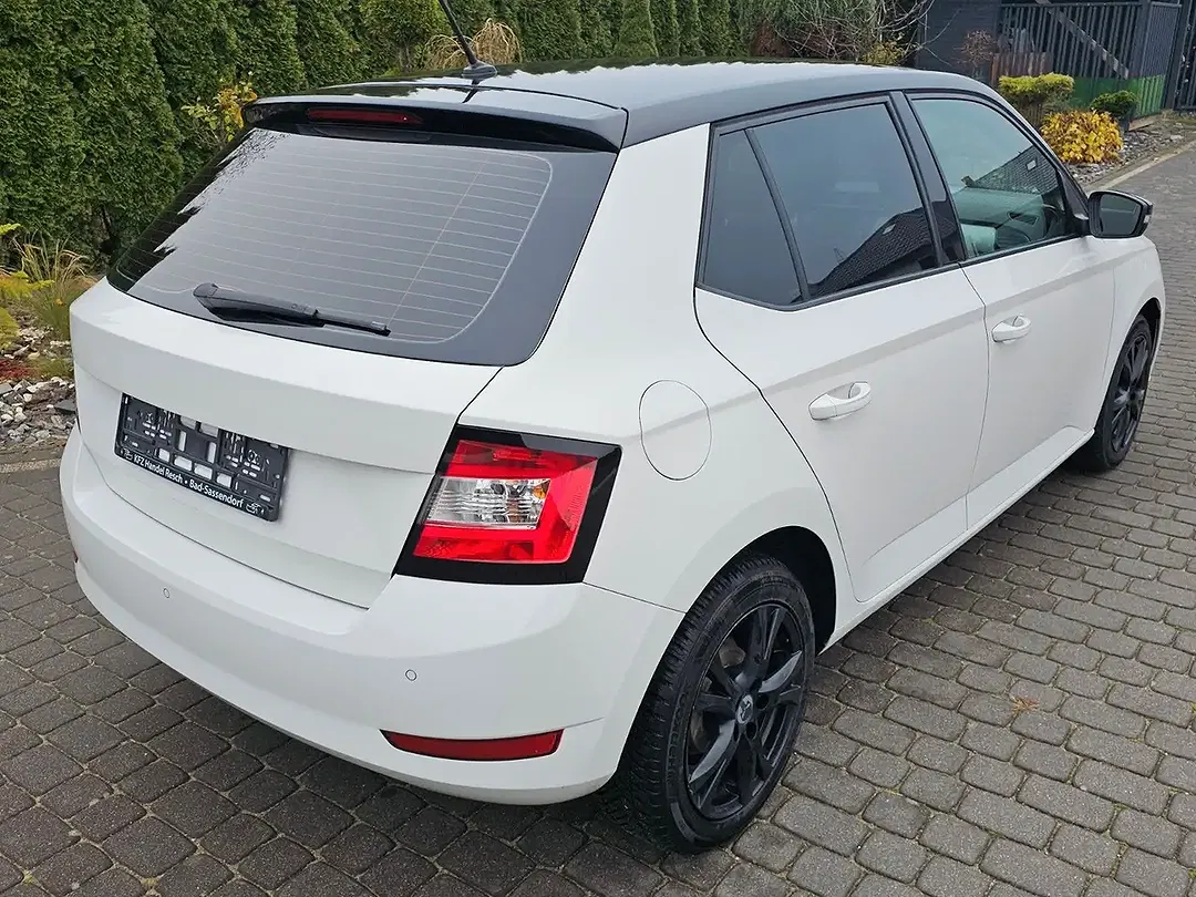 Skoda Fabia Ambition - Thumbnail 8
