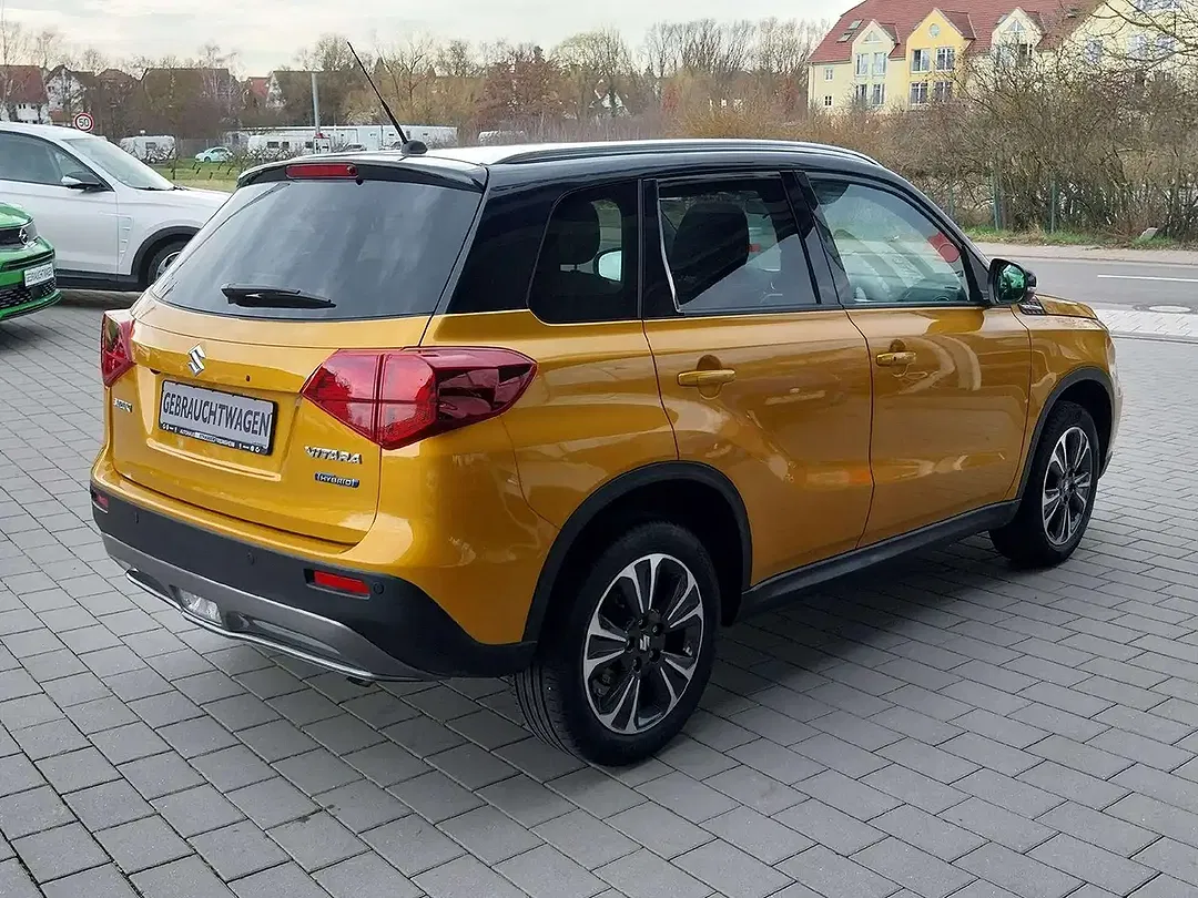 Suzuki Vitara Hybrid 1.5 Dualjet AGS Comfort+ - Thumbnail 3
