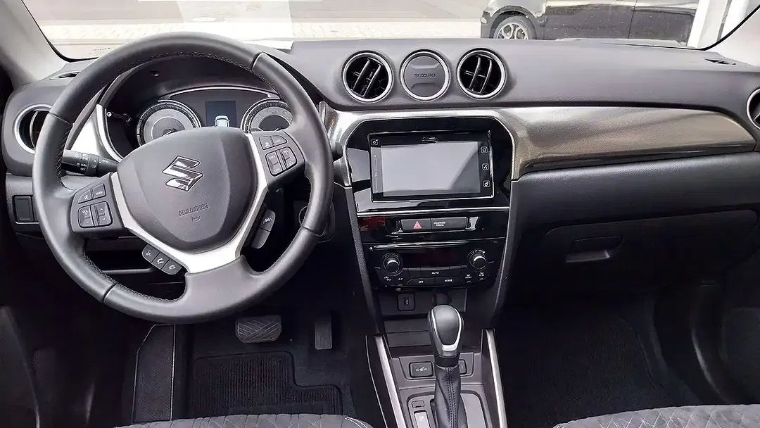 Suzuki Vitara Hybrid 1.5 Dualjet AGS Comfort+ - Thumbnail 8