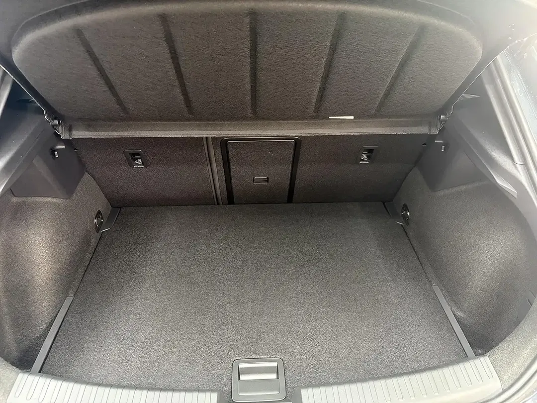 CUPRA Leon 1.5 TSI Matrix LED - Thumbnail 7