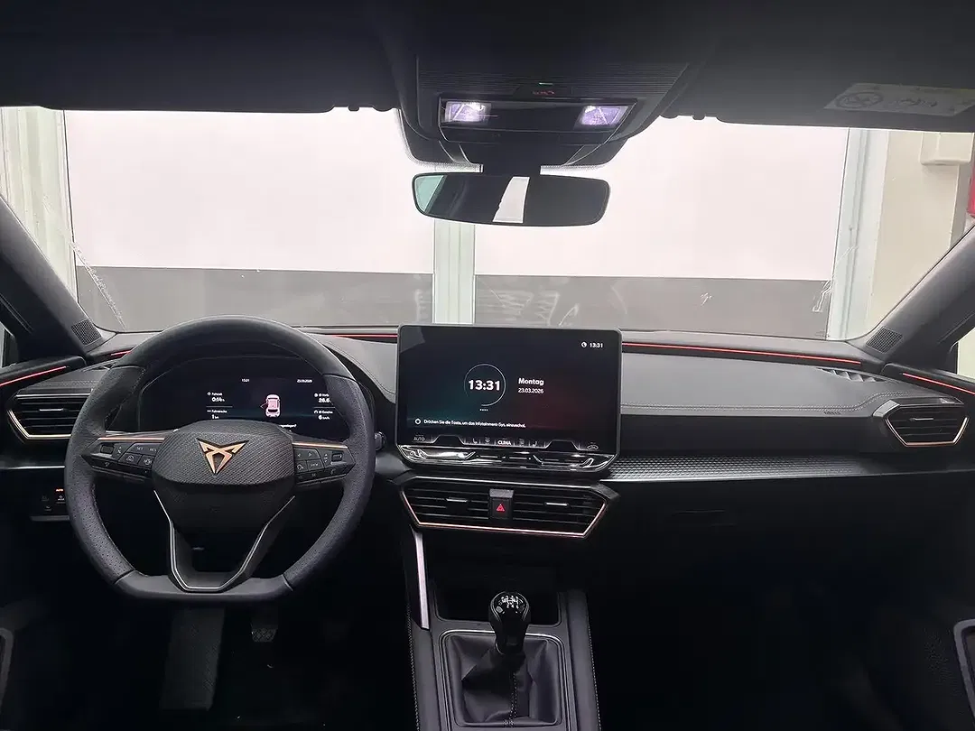 CUPRA Leon 1.5 TSI Matrix LED - Thumbnail 8