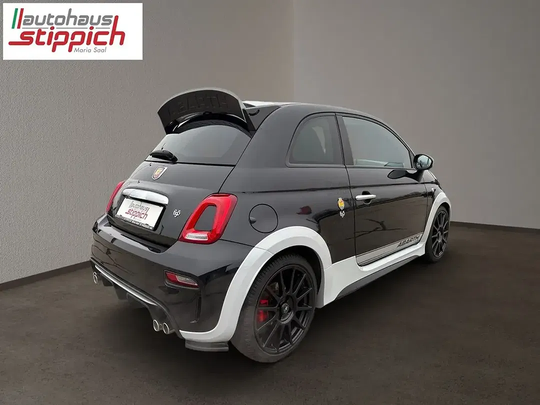 Abarth 500 1.4 T-Jet 70th Anniversario - foto 15