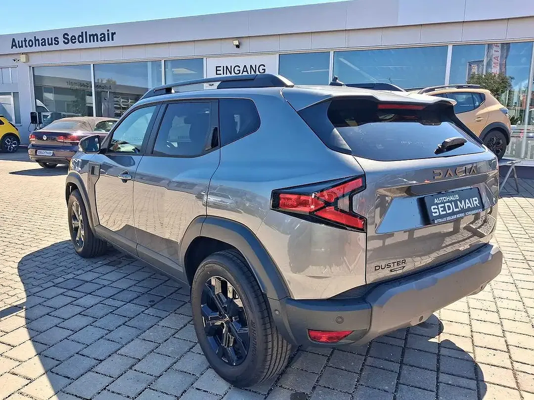 Dacia Duster Hybrid Extreme Plus - Thumbnail 4
