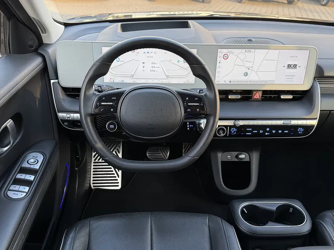 Hyundai IONIQ 5 UNIQ - Thumbnail 16