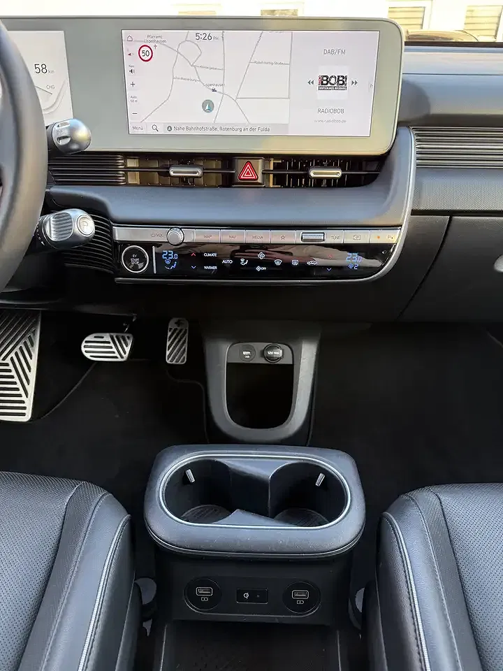 Hyundai IONIQ 5 UNIQ - Thumbnail 18