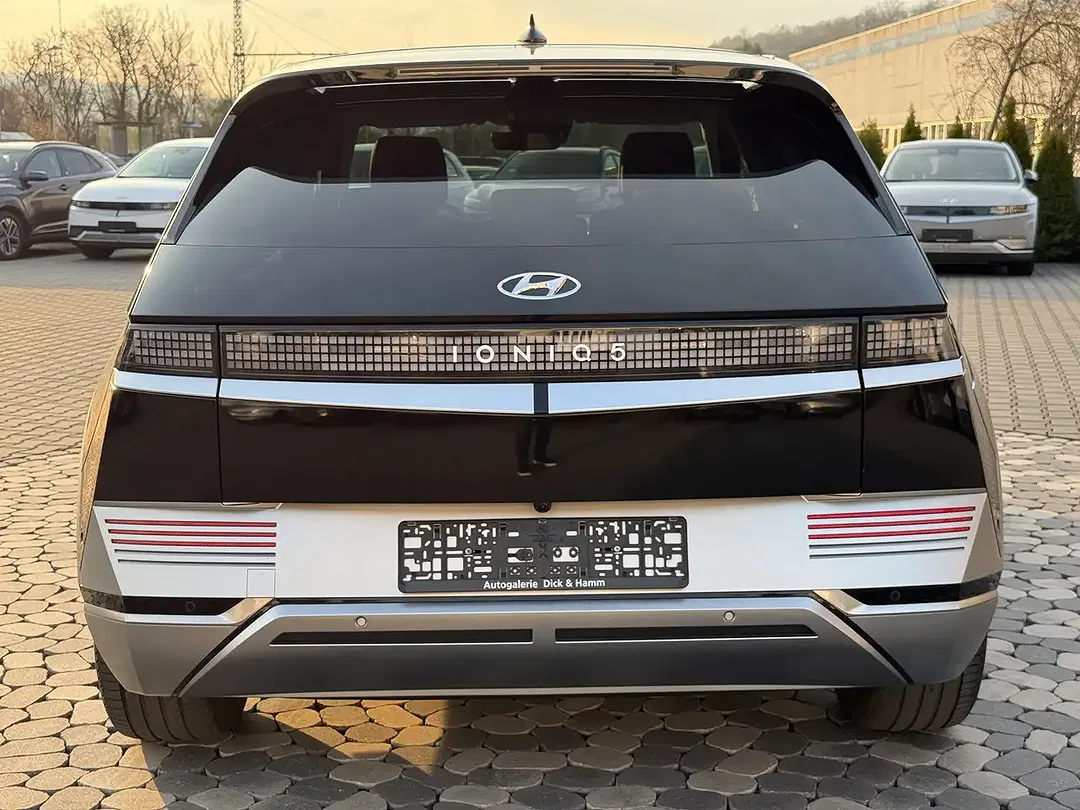Hyundai IONIQ 5 UNIQ - Thumbnail 7
