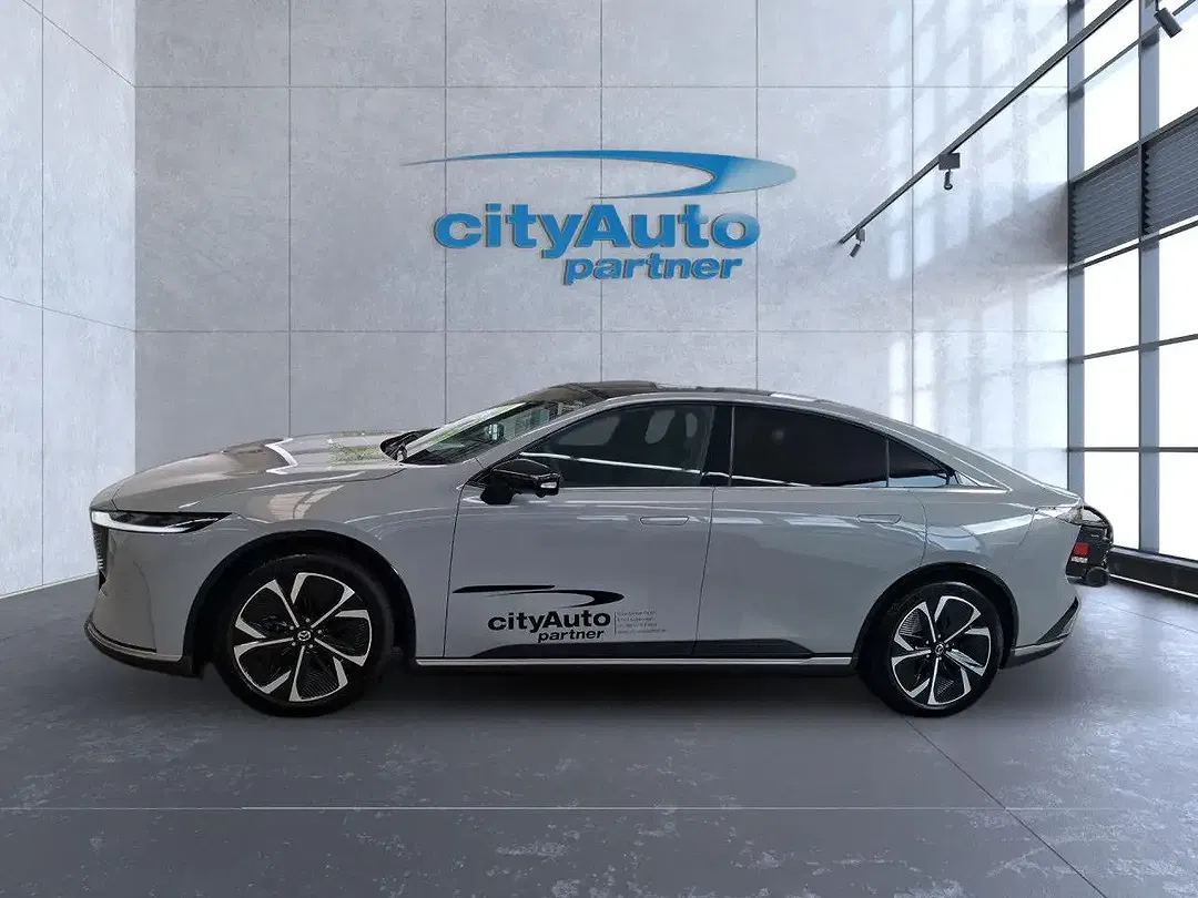 Mazda 6e EV Takumi - Thumbnail 8
