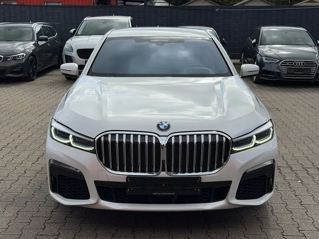 BMW 745 M Sport - foto 2