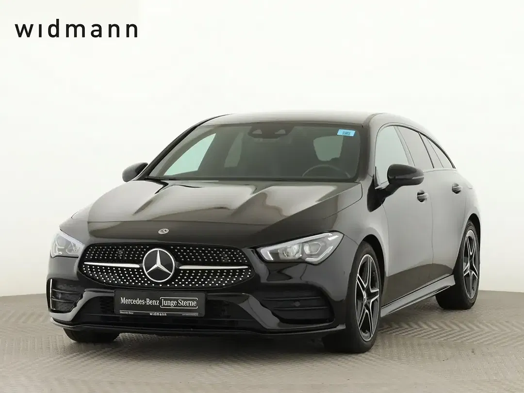 Mercedes-Benz CLA 200 AMG Line - Thumbnail 1