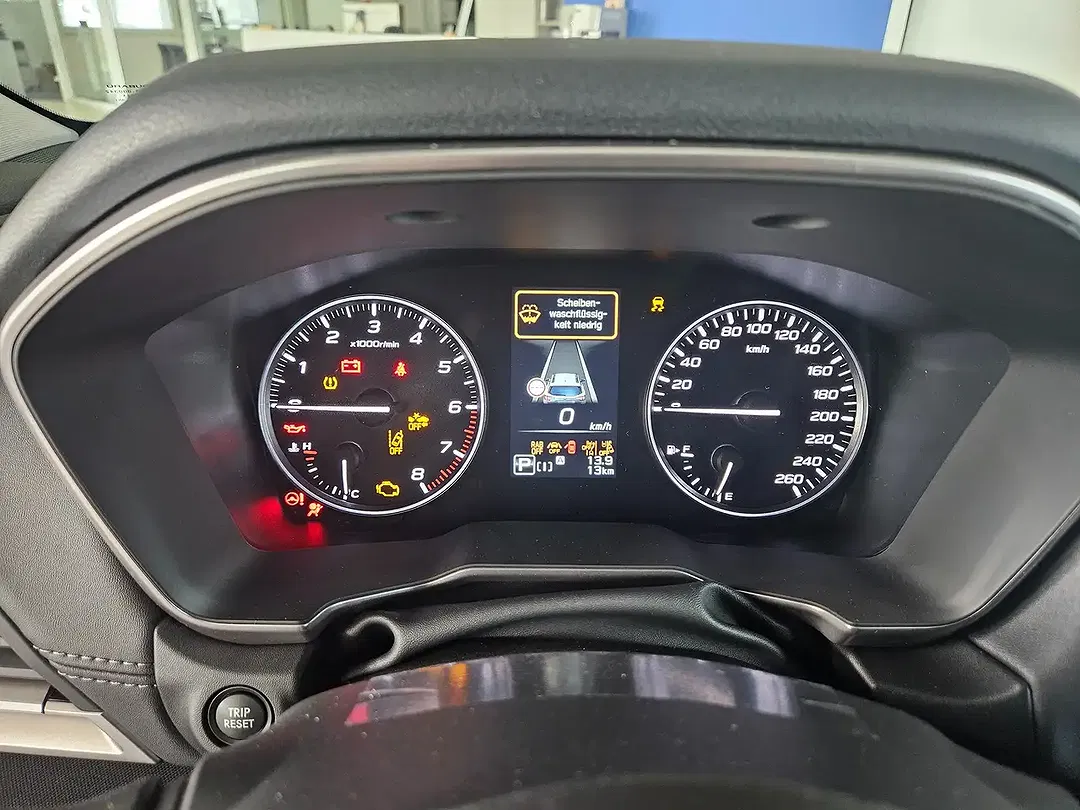 Subaru OUTBACK Active - Thumbnail 11