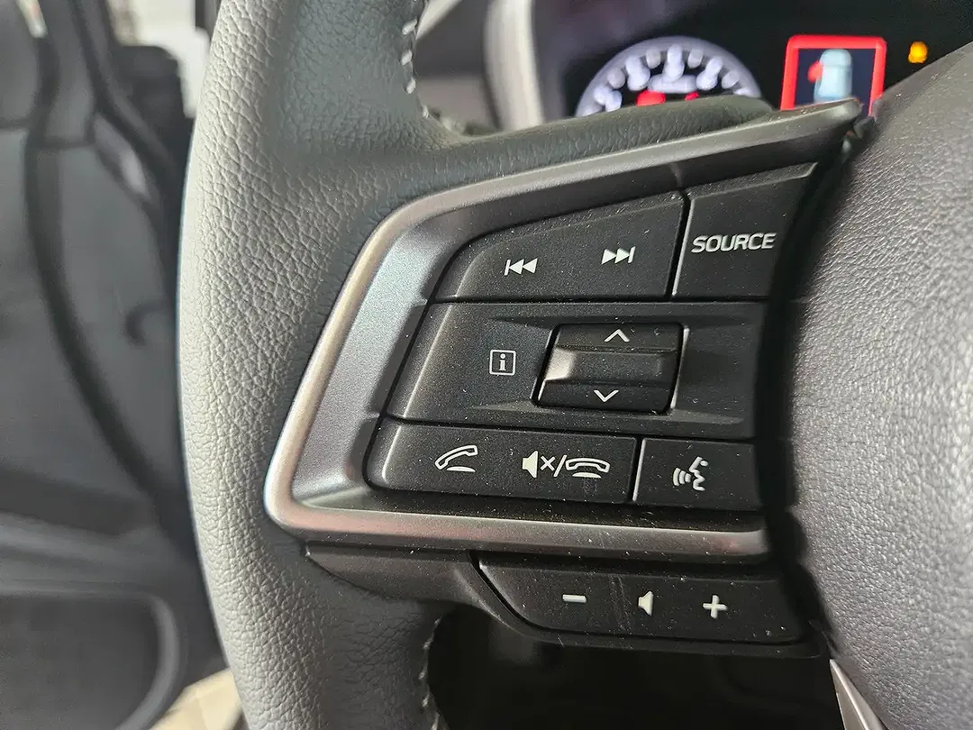 Subaru OUTBACK Active - Thumbnail 7